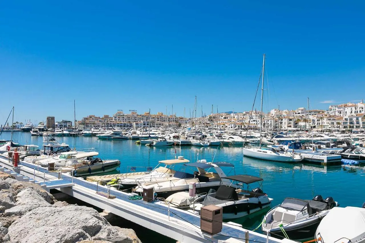 Puerto Banus, Marina Banus, 2Br, 2Bth, Pool, Parking, Marbella, 2H Apartment Marbella