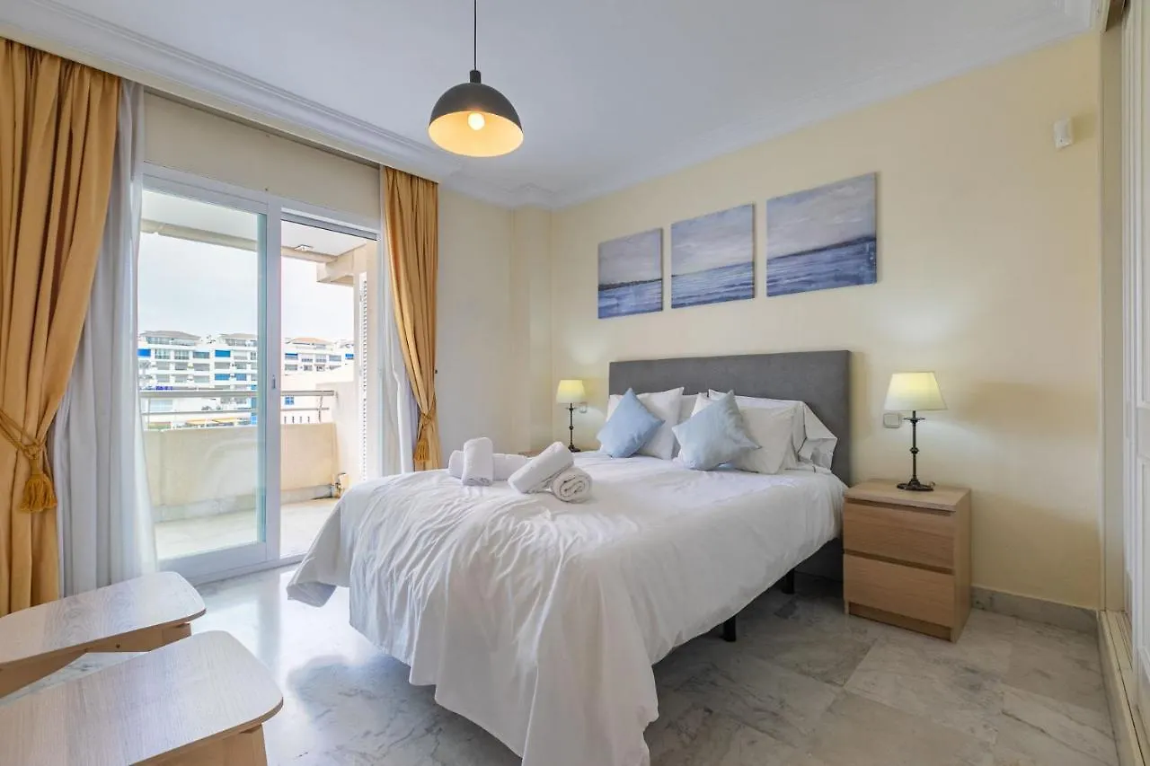 Puerto Banus, Marina Banus, 2Br, 2Bth, Pool, Parking, Marbella, 2H Apartment 0*, Marbella