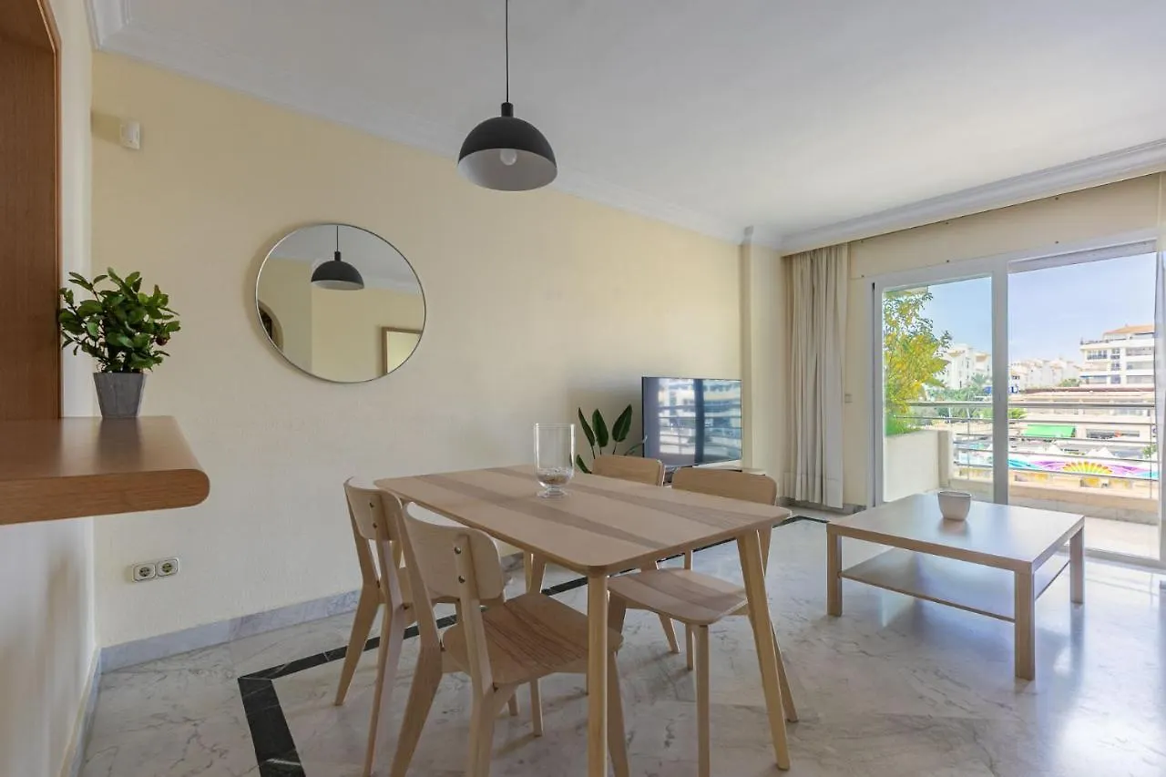 Puerto Banus, Marina Banus, 2Br, 2Bth, Pool, Parking, Marbella, 2H Apartment