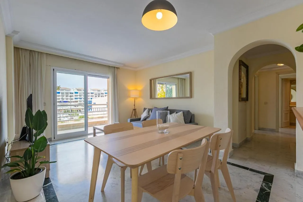 Puerto Banus, Marina Banus, 2Br, 2Bth, Pool, Parking, Marbella, 2H Apartment