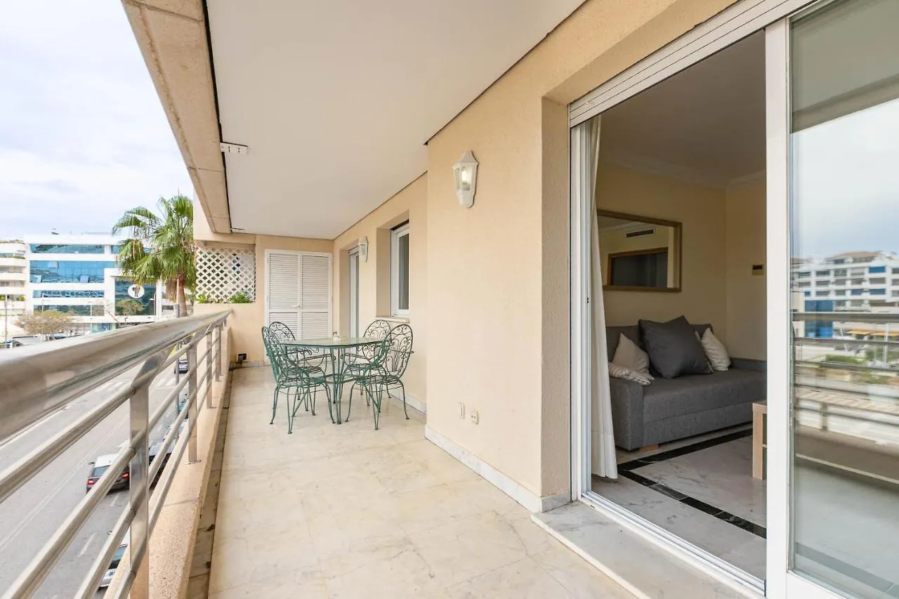 Puerto Banus, Marina Banus, 2Br, 2Bth, Pool, Parking, Marbella, 2H Apartment  Marbella