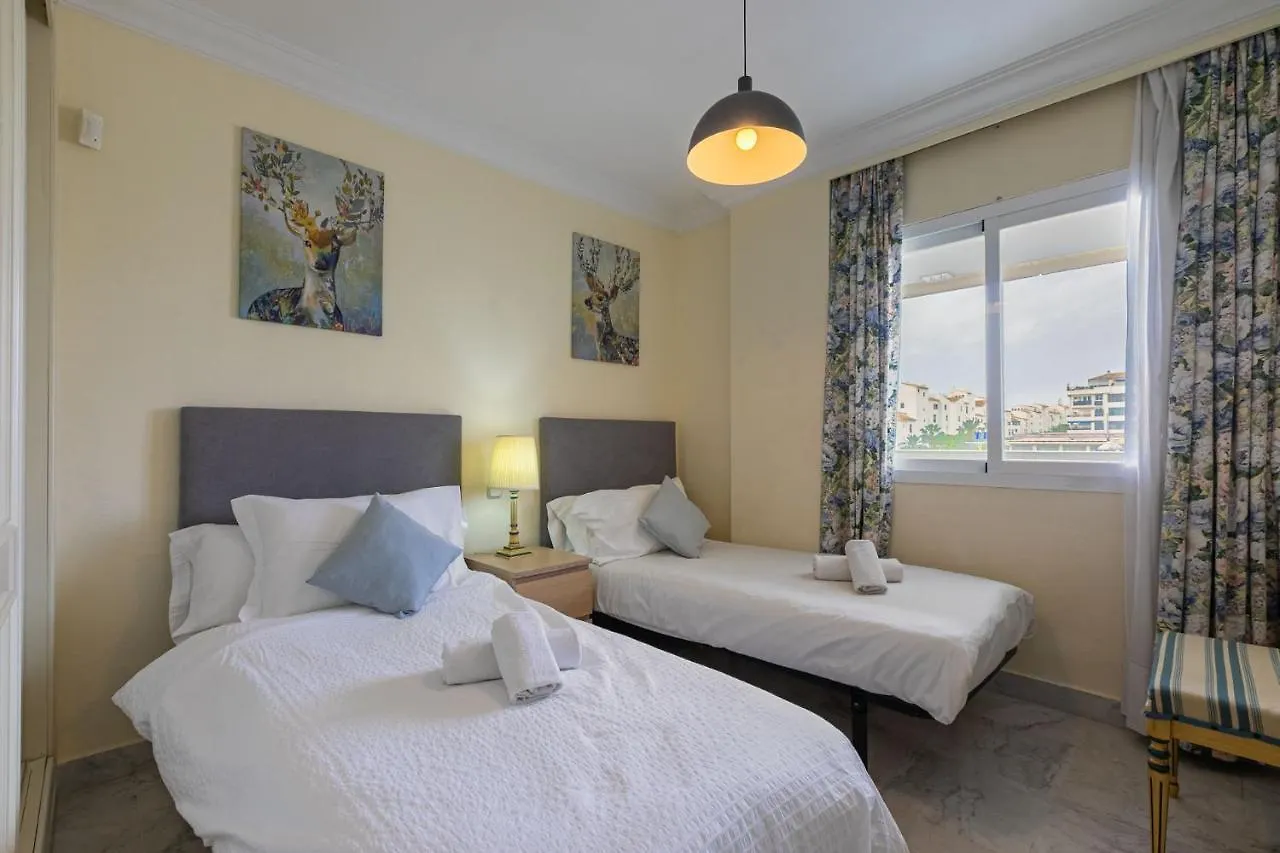Puerto Banus, Marina Banus, 2Br, 2Bth, Pool, Parking, Marbella, 2H Apartment Marbella